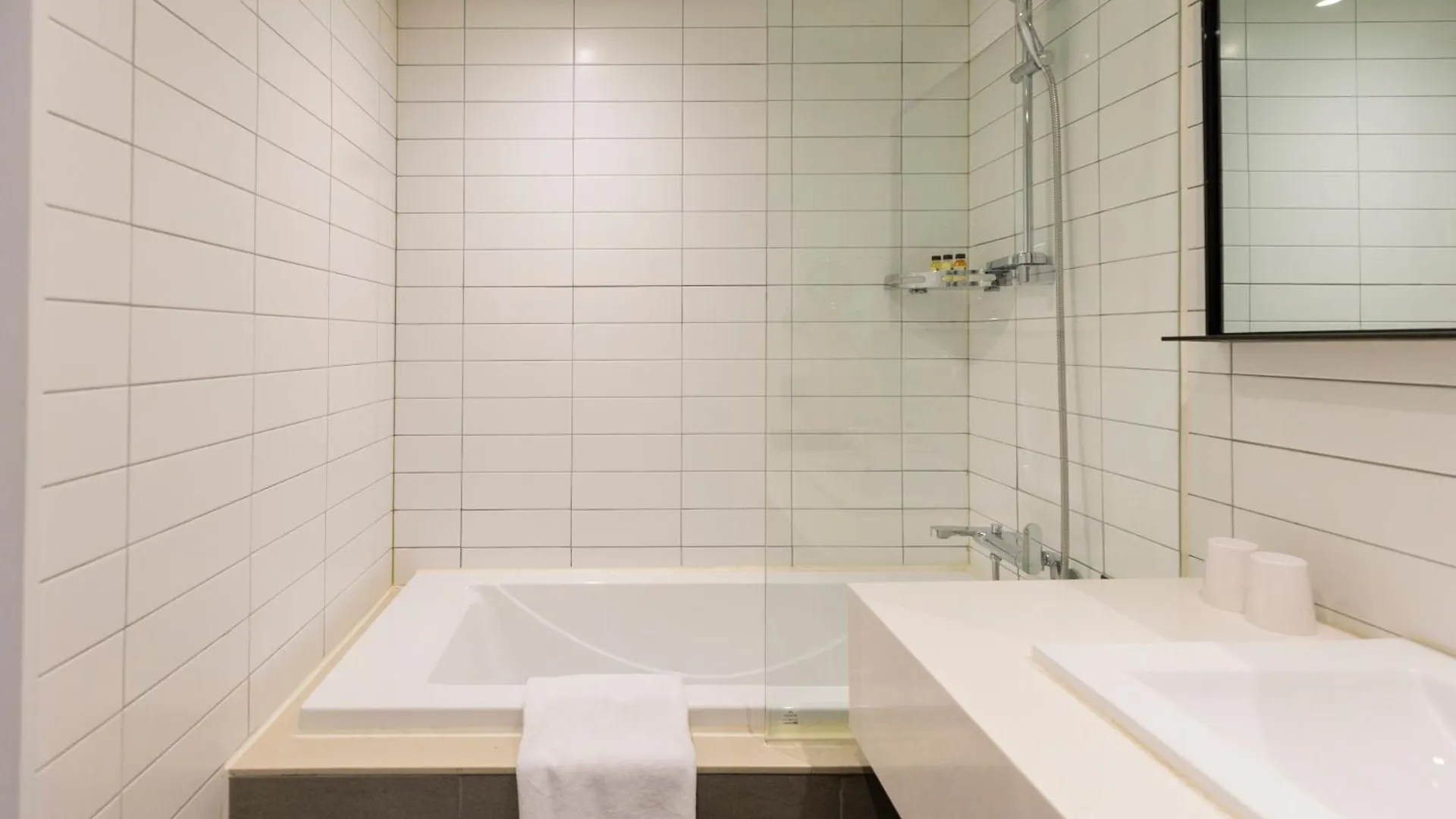 Aiden by Best Western Cheongdam Seoul Hotel